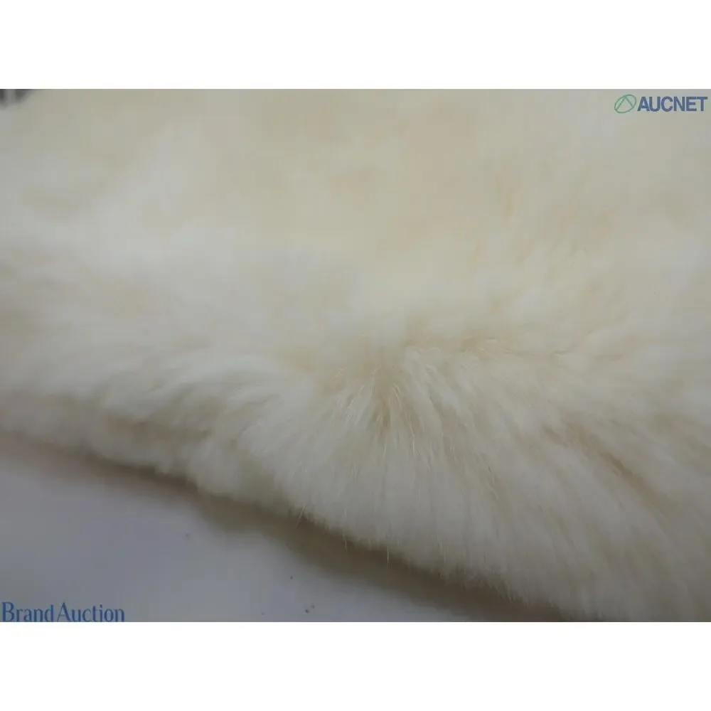 Chanel Rabbit Fur Bracelet Cuff CC Vintage Wristband Rare Authentic XS B&W - Picture 6 of 7